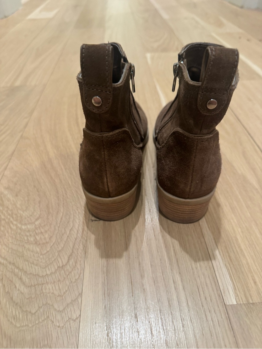 Dolce Vita Able Dark Brown Suede Chukka Boots with Side Zip - Picture 4 of 9